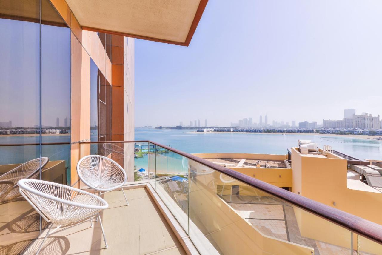 Tiara - Luxury Palm Jumeirah - Private Beach And Pool! Daire Dubai Dış mekan fotoğraf