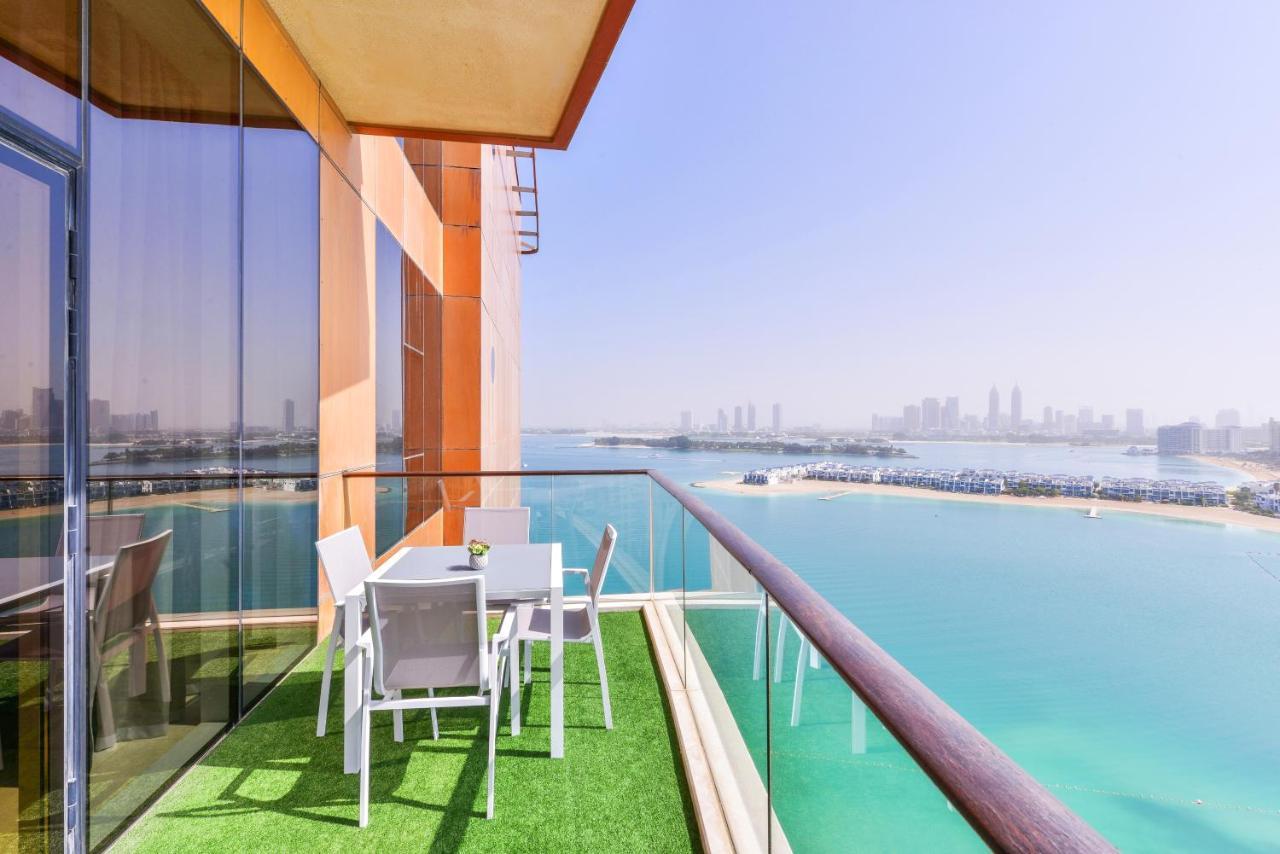 Tiara - Luxury Palm Jumeirah - Private Beach And Pool! Daire Dubai Dış mekan fotoğraf